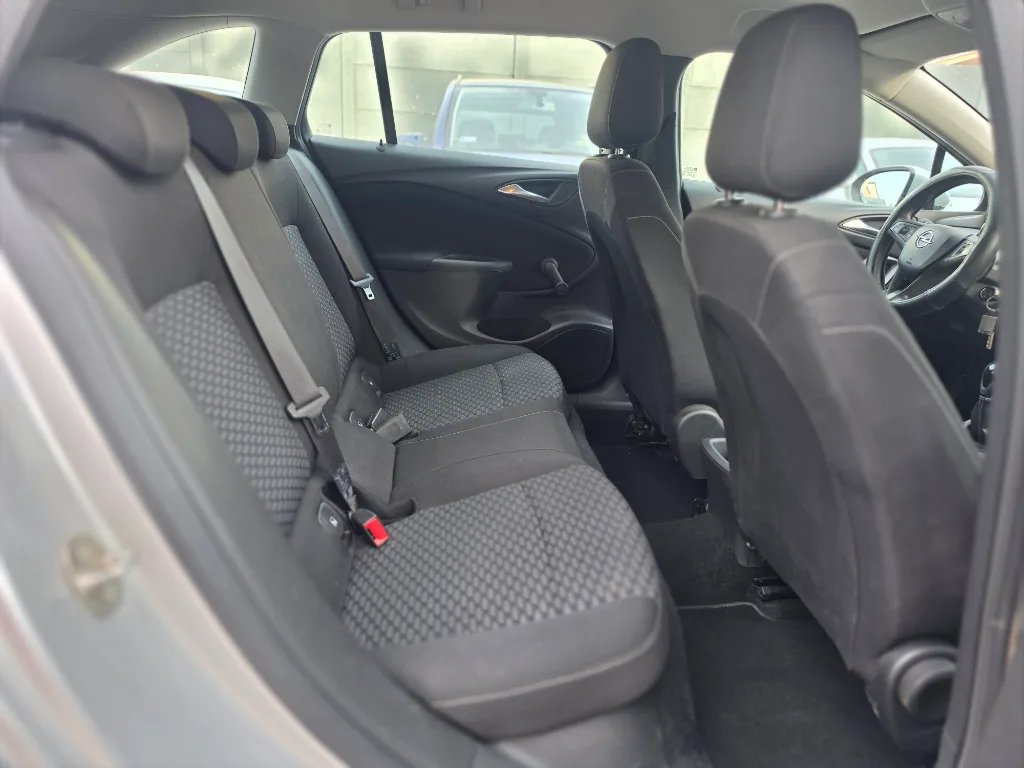 Opel Astra K