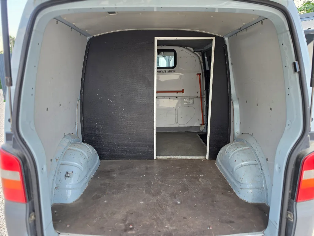Vw Transporter T5  3+teher