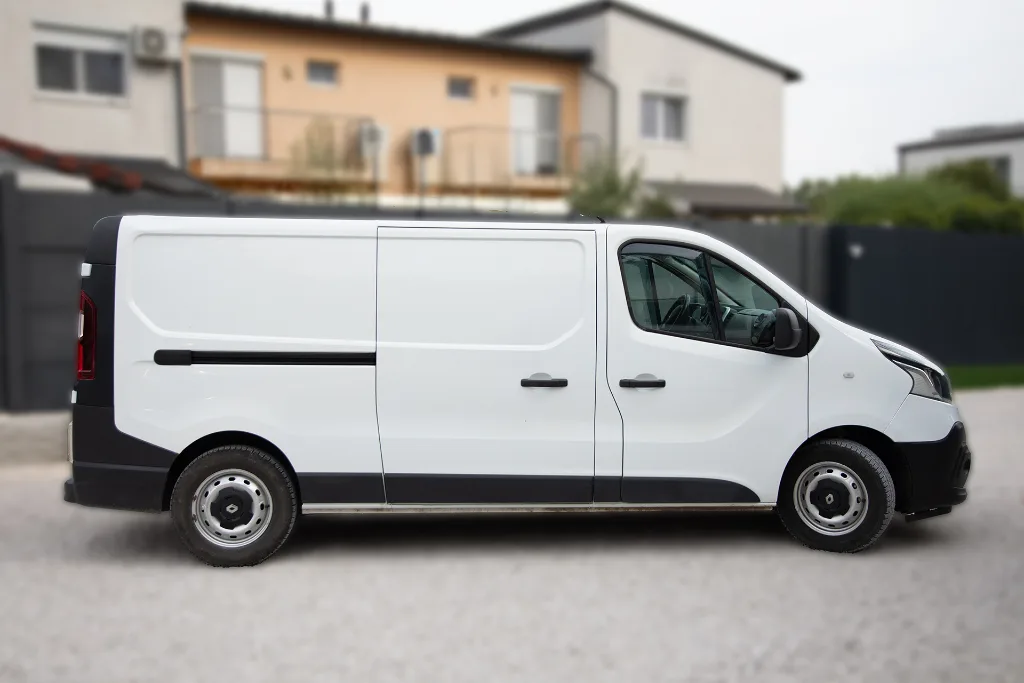 Renault Trafic / Friss szervíz