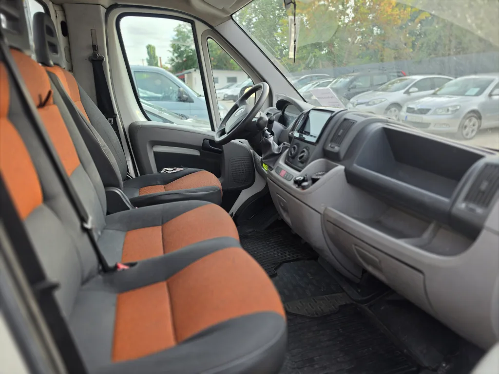 Fiat Ducato 3+plató/ 1.2 tonnás daru
