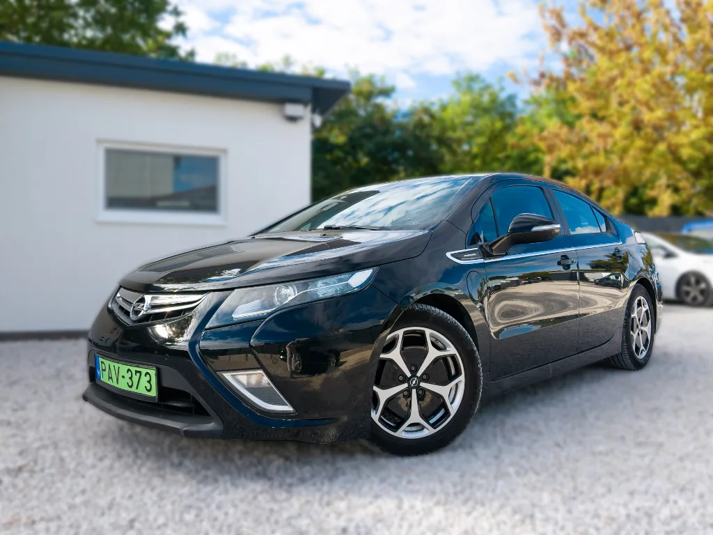 Opel Ampera