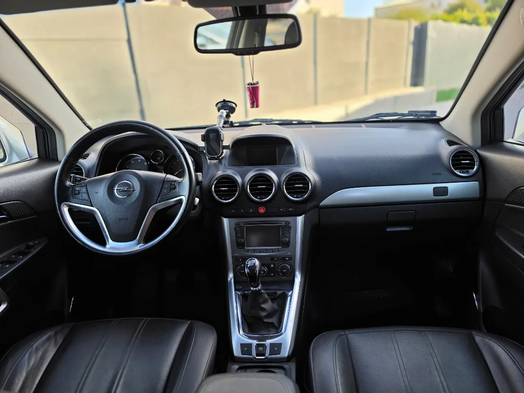 Opel Antara