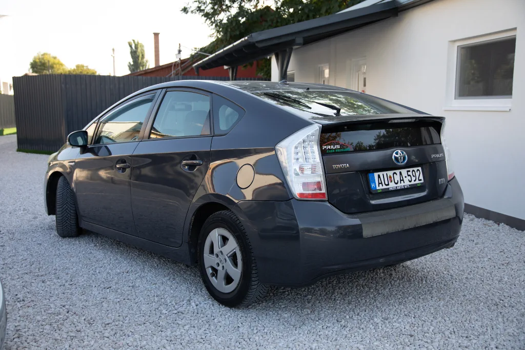Toyota Prius 1.8 Hybrid