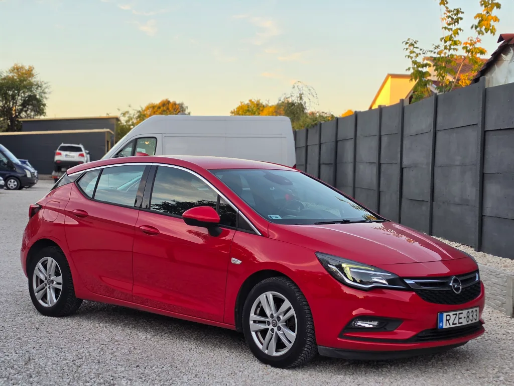 Opel Astra K