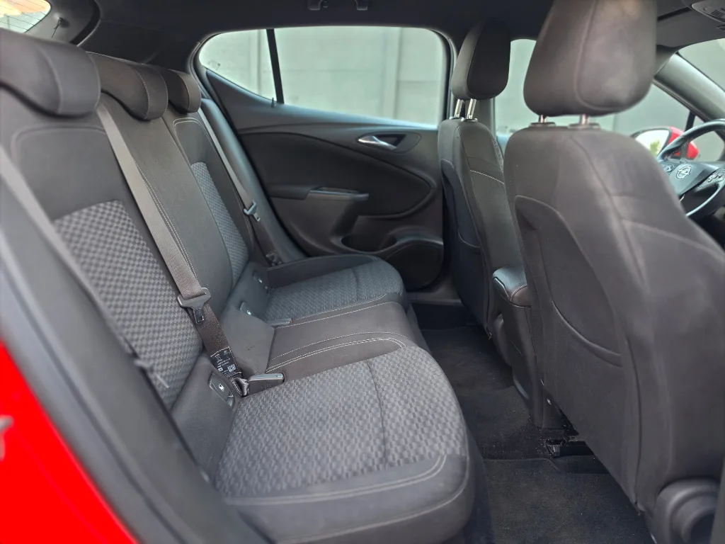 Opel Astra K