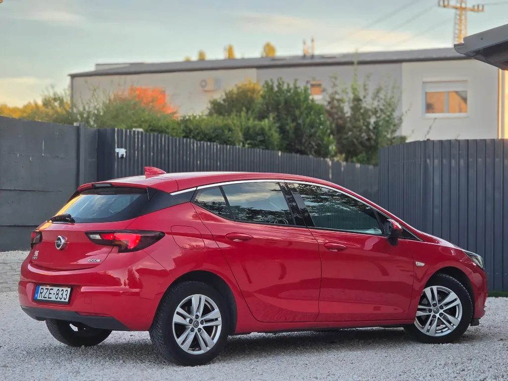 Opel Astra K