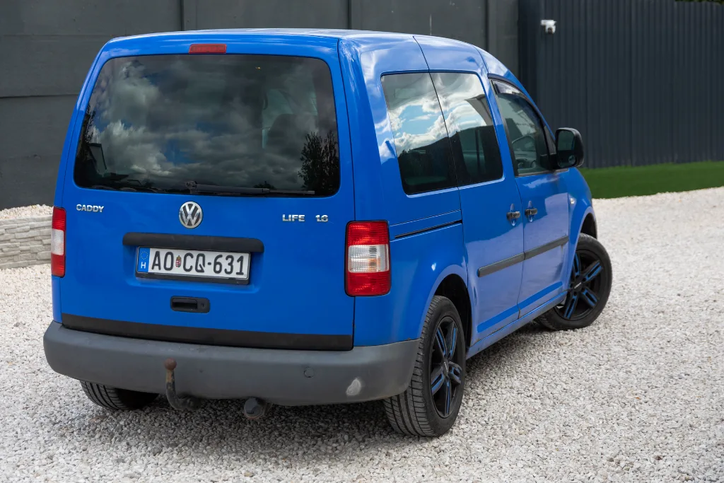 VolksWagen Caddy / 7 személyes