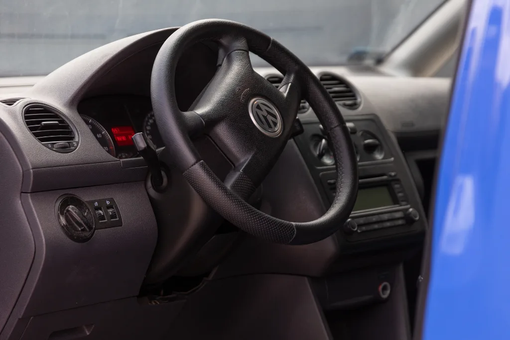 VolksWagen Caddy / 7 személyes