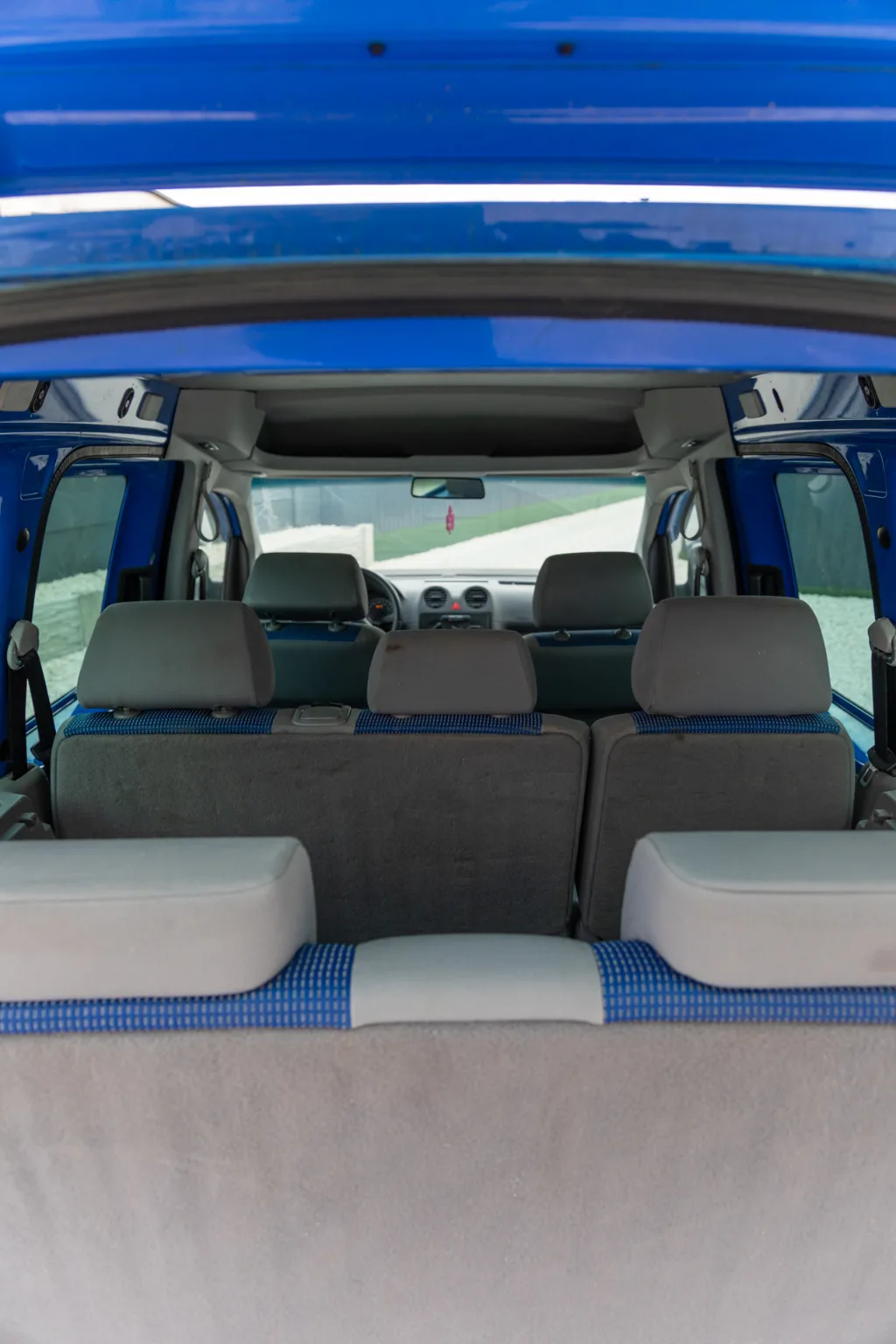 VolksWagen Caddy / 7 személyes
