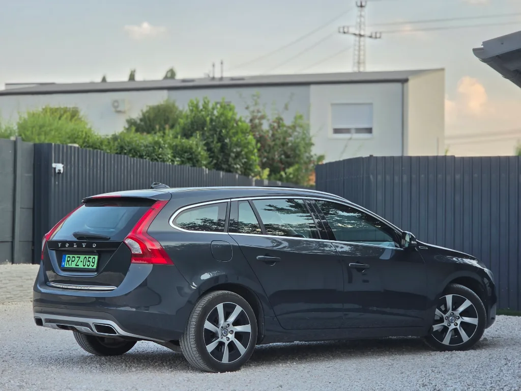 Volvo V60 HYBRID